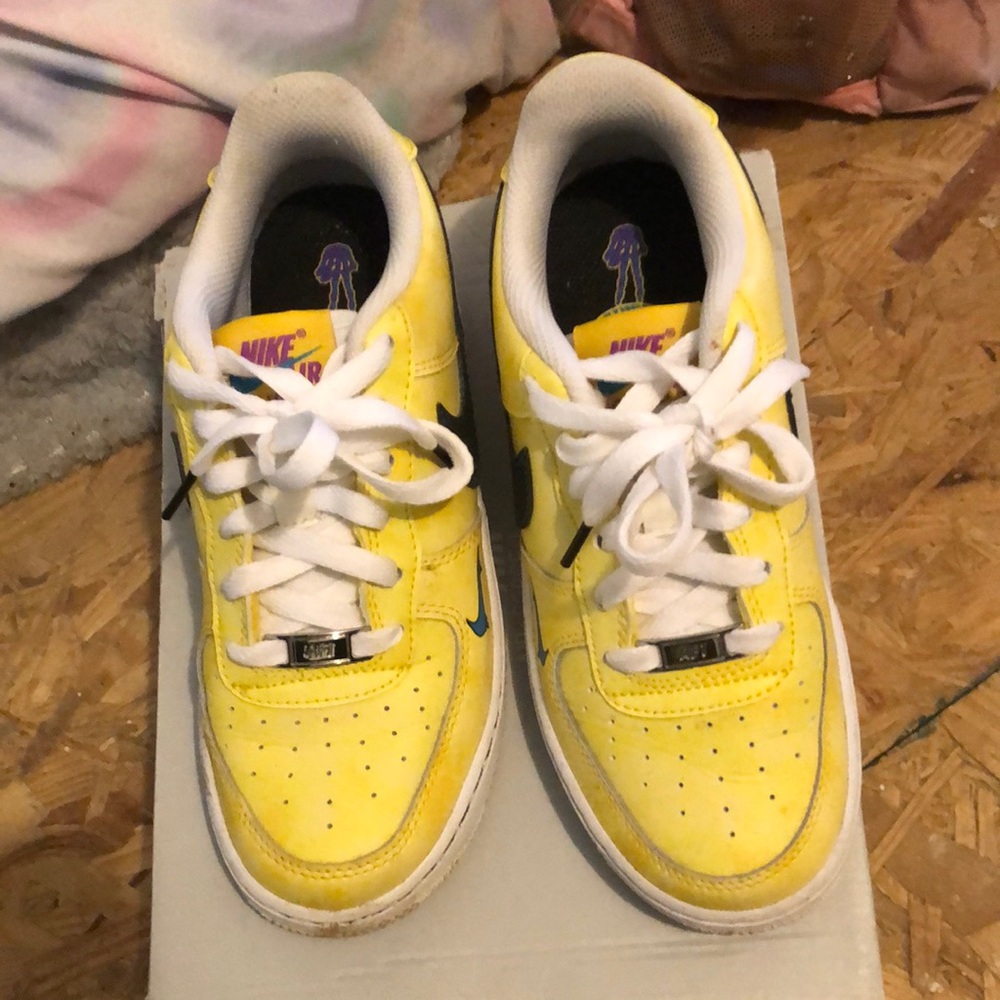Nike Kids Yellow Sneakers